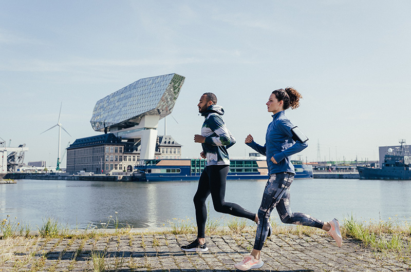 Comment vous habiller avant, pendant et après un marathon ?