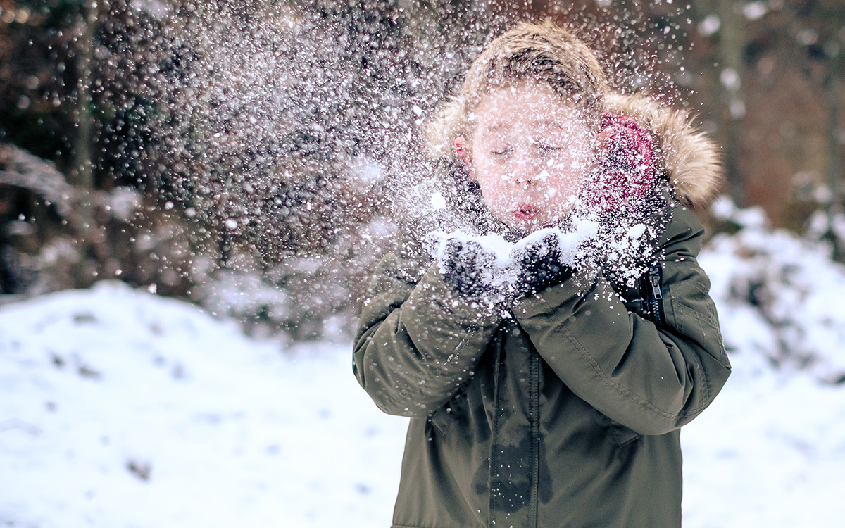 Il neige ? Avec ces tenues chaudes et nos conseils, plus d’excuse pour rester à l’intérieur !