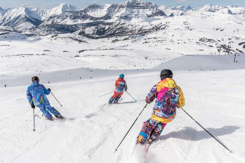 Le ski ou le snowboard pour les débutants